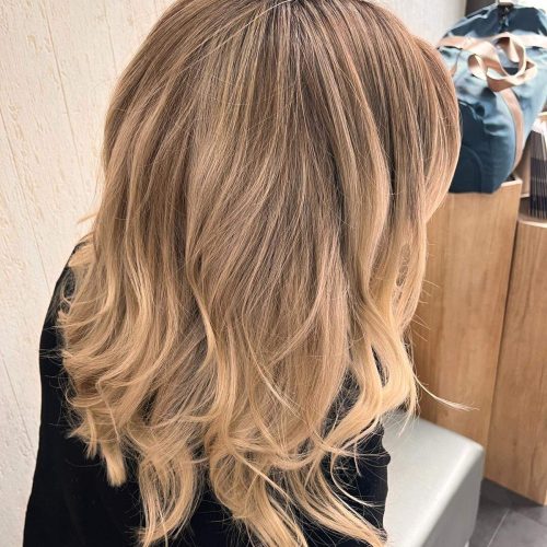 Salon de peluquería en el Clot